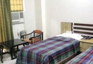 Capital O 2382 Hotel White House Continental Delhi