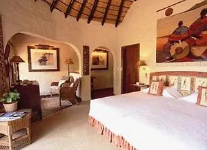 Capital O 2382 Hotel White House Continental Delhi